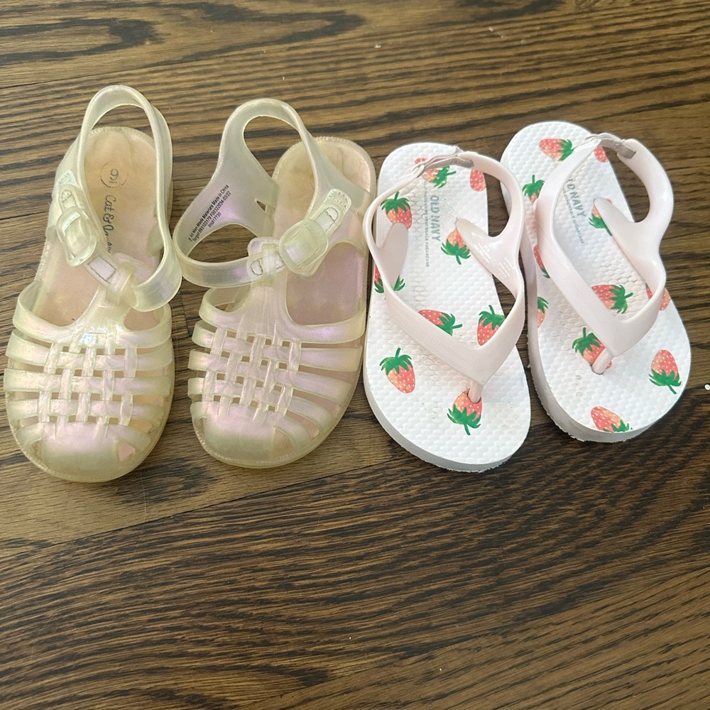 Cute Girls Sandals Set Size 9- Pink and White